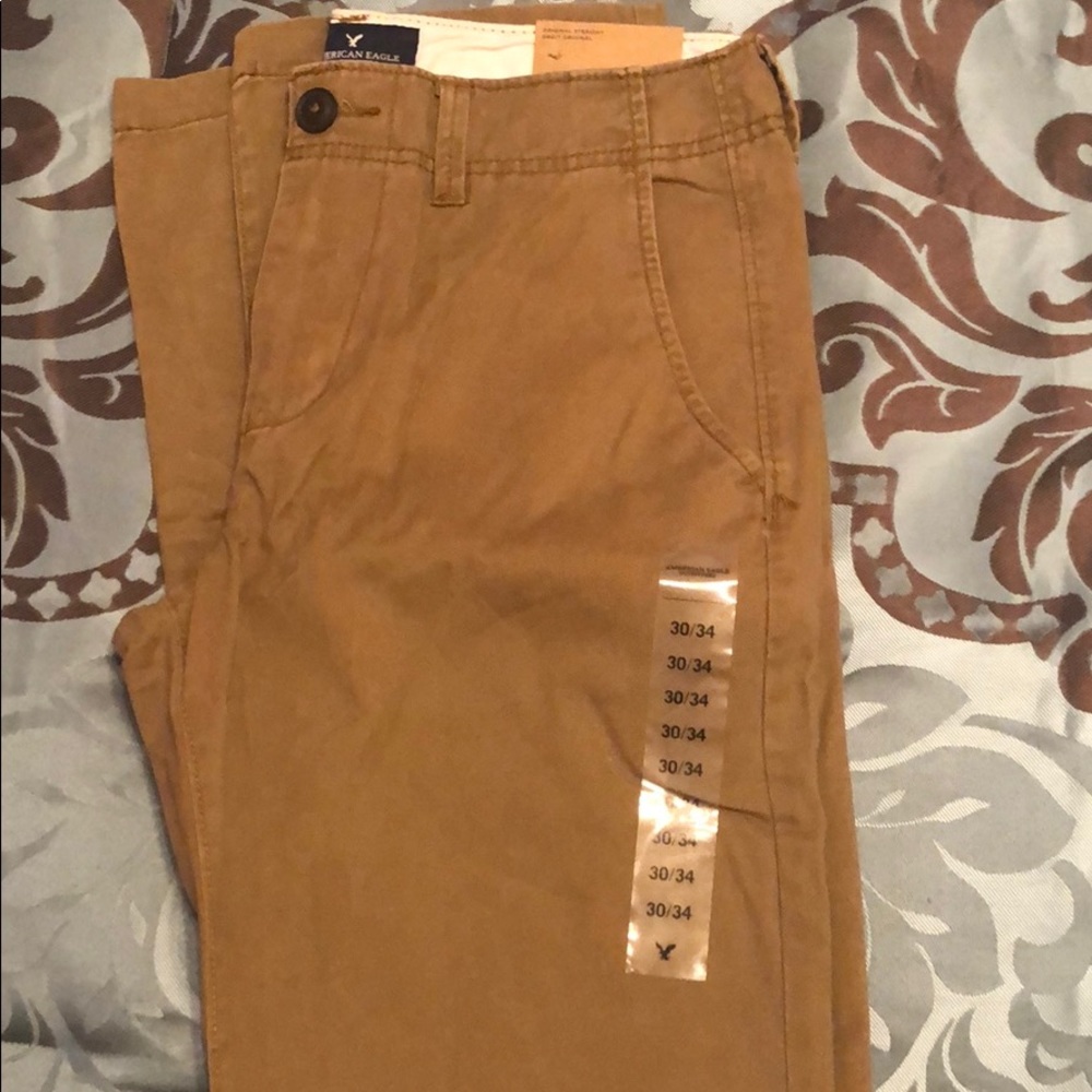 Mens American Eagle Khaki pants